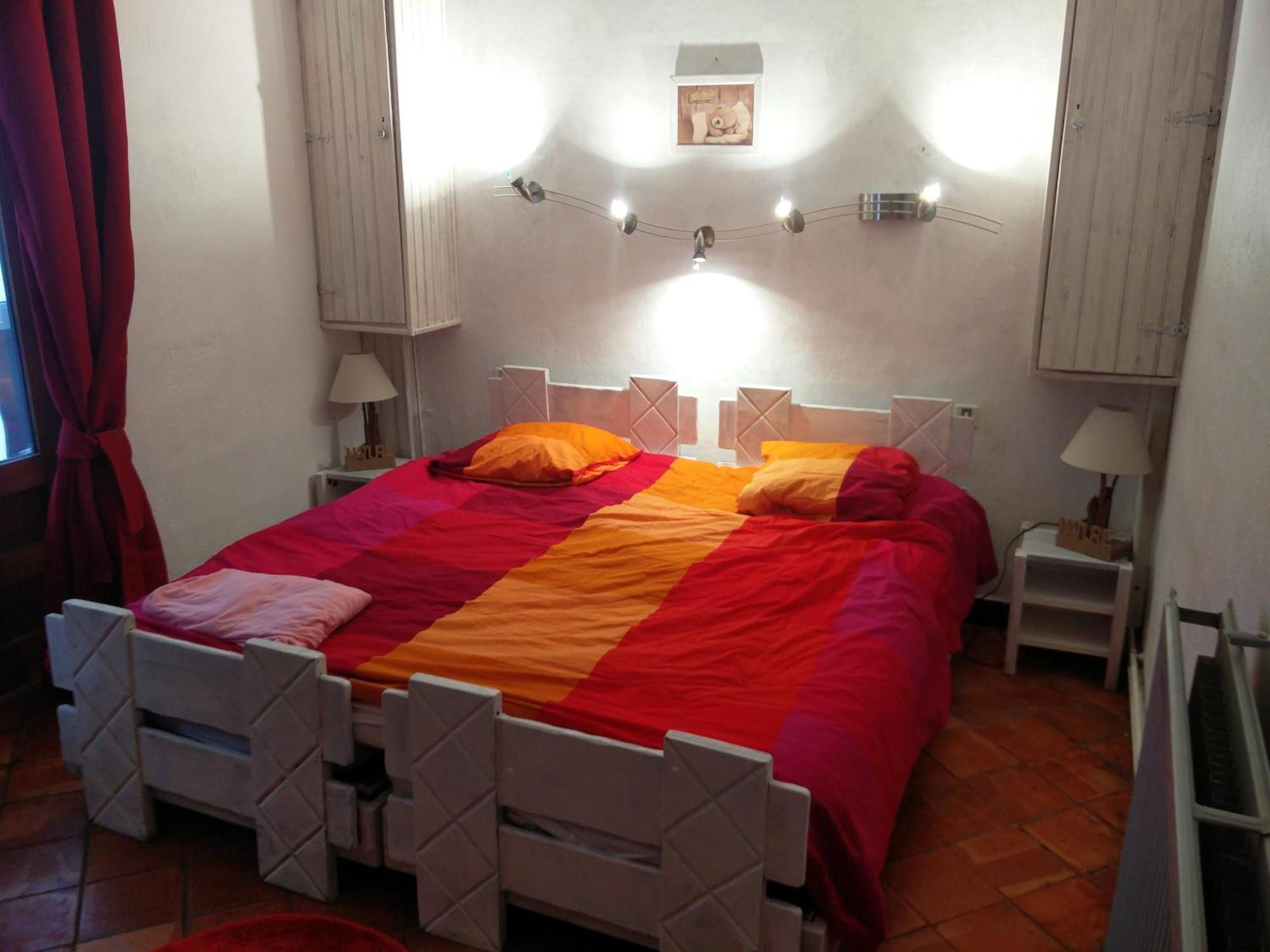 Le Pourquoi Pas Hostel Saint-Lary-Soulan Δωμάτιο φωτογραφία